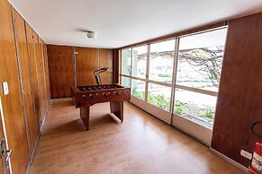 Incrível Vista com 4 Quartos e Lareira