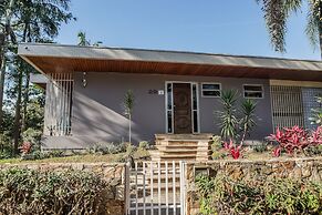 Loft moderno com AC na Praça Pôr do Sol