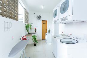 Loft moderno com AC na Praça Pôr do Sol