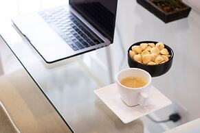 Loft moderno com AC na Praça Pôr do Sol