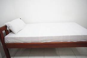 OYO Life 93038 Kost Putra Malilah