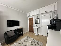 The Vurpillat Beachfront Hotel