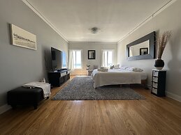 The Vurpillat Beachfront Hotel