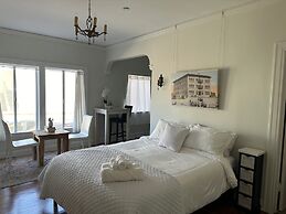 The Vurpillat Beachfront Hotel