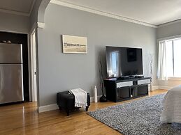 The Vurpillat Beachfront Hotel