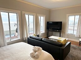 The Vurpillat Beachfront Hotel