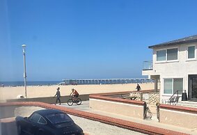 The Vurpillat Beachfront Hotel