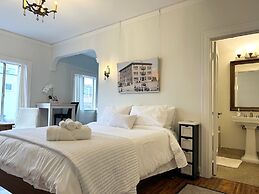 The Vurpillat Beachfront Hotel