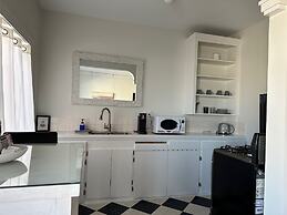 The Vurpillat Beachfront Hotel