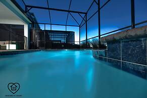 Lakeview Luxury 9 Bedroom & 5 Bathroom w Private Pool