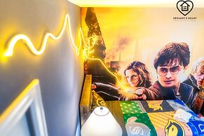 Lakeview Luxury 9 Bedroom & 5 Bathroom w Private Pool