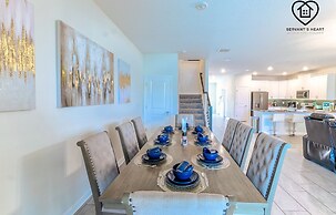 Lakeview Luxury 9 Bedroom & 5 Bathroom w Private Pool