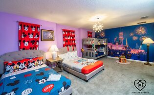 Lakeview Luxury 9 Bedroom & 5 Bathroom w Private Pool