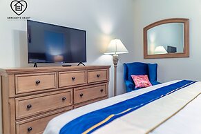 Lakeview Luxury 9 Bedroom & 5 Bathroom w Private Pool