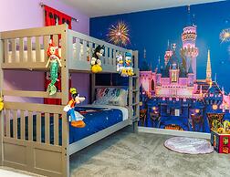 Lakeview Luxury 9 Bedroom & 5 Bathroom w Private Pool