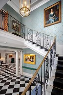 No. 30 Knightsbridge