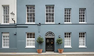 No. 30 Knightsbridge