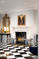 No. 30 Knightsbridge