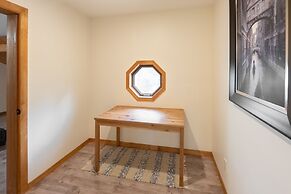 GLOBALSTAY Waterfront 5BR Cottage