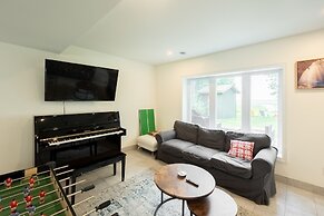 GLOBALSTAY Waterfront 5BR Cottage