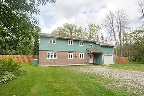 GLOBALSTAY Waterfront 5BR Cottage