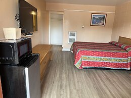 Clayton House Motel