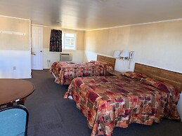 Clayton House Motel