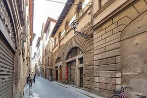 Terme 17 in Firenze With 1 Bedrooms and 1 Bathrooms