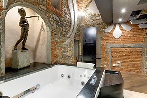 Terme 17 in Firenze With 1 Bedrooms and 1 Bathrooms