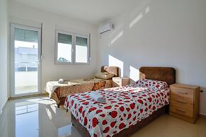 Villa w Garden Balcony 8 min to Ulcinj Long Beach