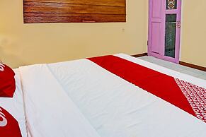 OYO Life 91452 Ngajeng Peken Homestay