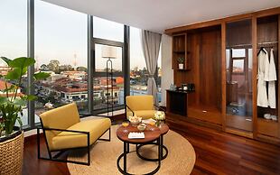 Koulen Central Hotel