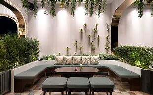 Koulen Central Hotel