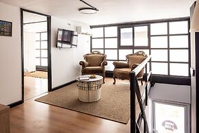 Artsy Nest in Haifa CTR by Sea N' Rent