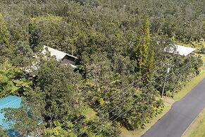 Halehikiola 3 Bedroom Home by RedAwning