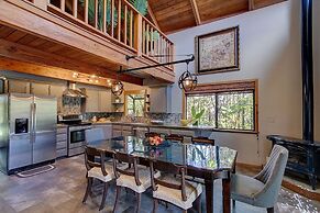 Halehikiola 3 Bedroom Home by RedAwning