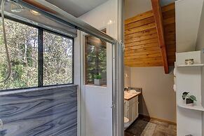 Halehikiola 3 Bedroom Home by RedAwning