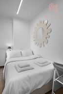 Lusso Bianco Nilie Hospitality MGMT