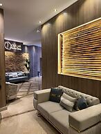 Rotana Palace Suites