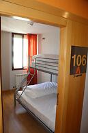 Mola Hostel Burgos