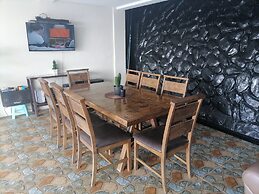 Avana Hills Tagaytay