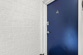 West Taylor Run Hotel