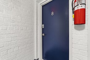 West Taylor Run Hotel