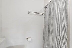 West Taylor Run Hotel