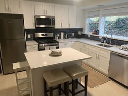 West Taylor Run Hotel