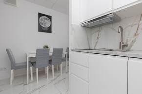Varsovie Studio With A/C by Renters