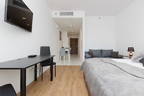 Varsovie Studio With A/C by Renters