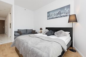 Varsovie Studio With A/C by Renters