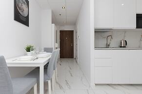 Varsovie Studio With A/C by Renters