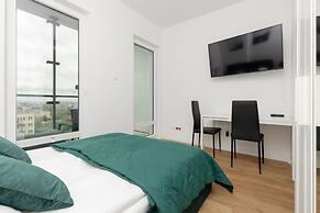 Studio Kasprzaka With Parking by Renters